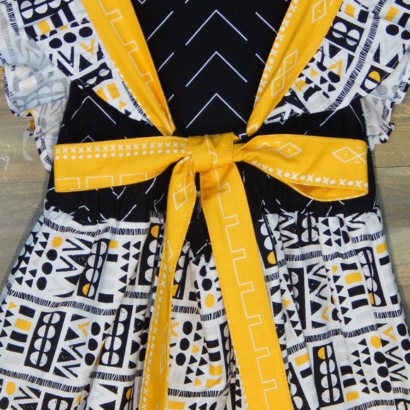 Beautiful Handmade Girl Dress size 7-8 - Picture 6 of 6